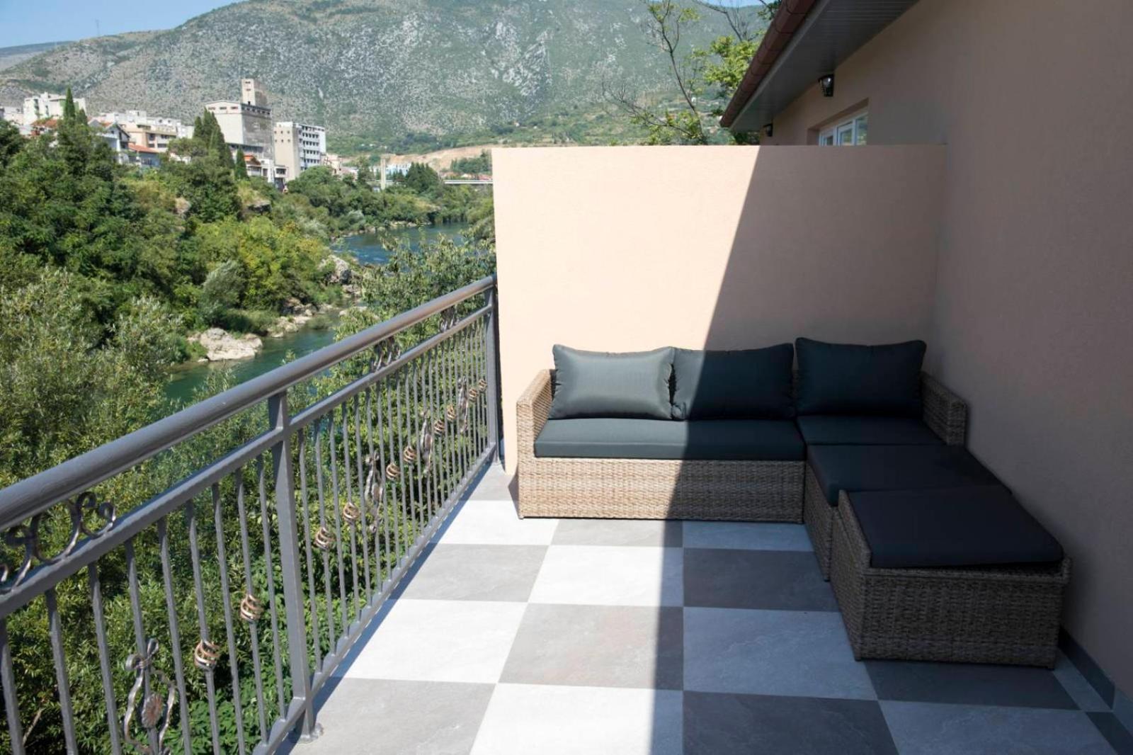 Kovac Riverfront Apartments Mostar Luaran gambar